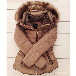 Zara Basics Winter Jacket - XL